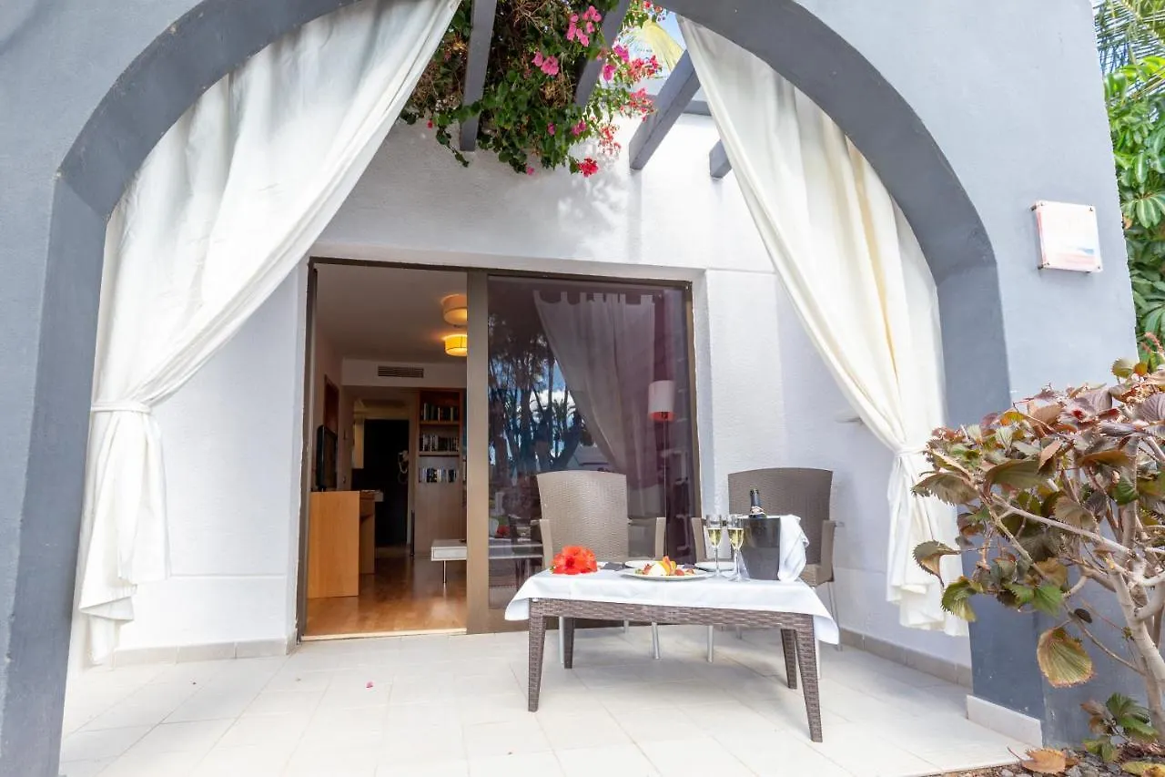 R2 Romantic Fantasia Suites - Adults Only Tarajalejo 4*,  Espanha
